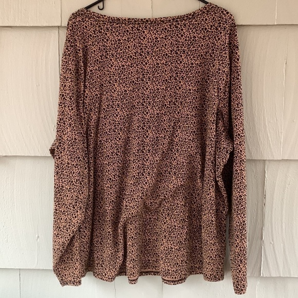 Evri Leopard Print Tshirt - Picture 4 of 5